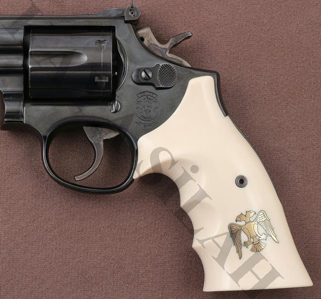 Smith Wesson 357 Roundbutt Fildişi Rengi Kabze