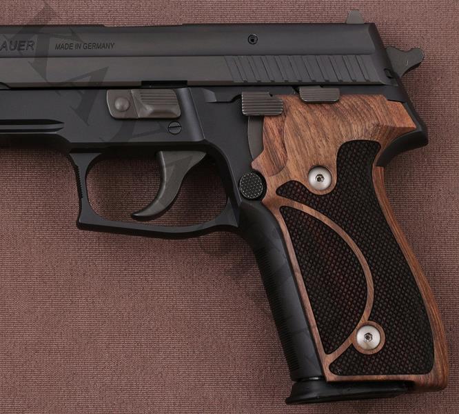 Sig Sauer P229 ve P228 İçin Ceviz Kabze