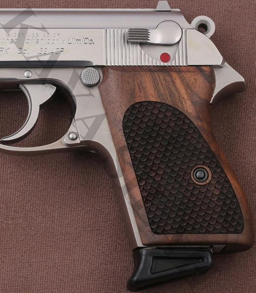 Walther PPK İçin Balık Pullu Ceviz Kabze