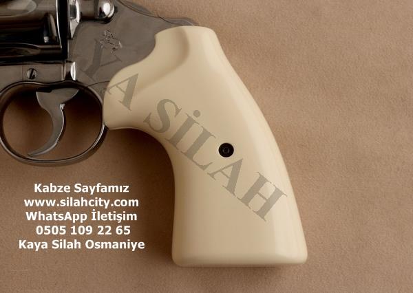 Colt Python 357 Magnum İçin Kabze